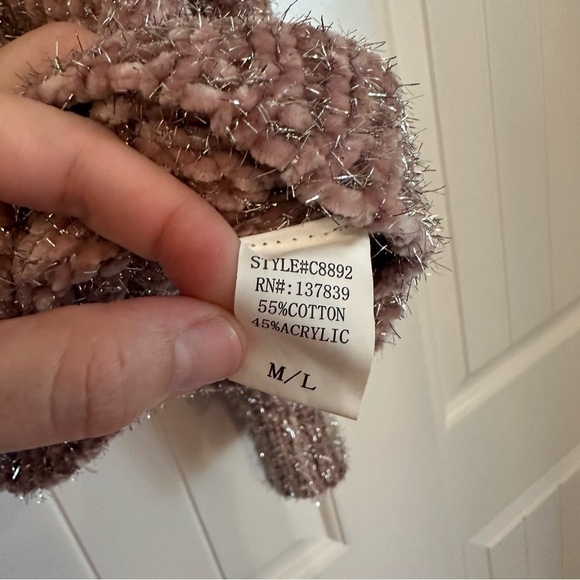 Altar’d State cropped super soft dusty rose silver sparkle sweater, size M/L - Picture 7 of 11